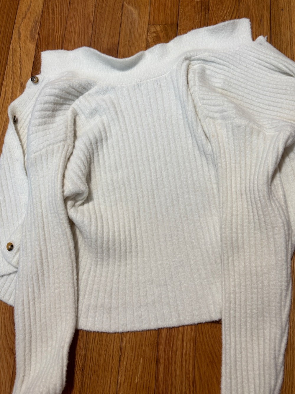 Club Monaco Cream Ribbed Button-Front Cardigan - Picture 3 of 4